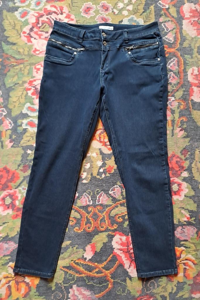 Red Button broek maat 44, Kleding | Dames, Broeken en Pantalons, Zo goed als nieuw, Maat 42/44 (L), Blauw, Lang, Ophalen of Verzenden