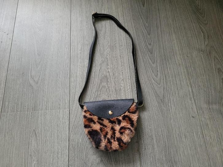 Zwart schoudertasje met panterbont ~ IM0500, Sieraden, Tassen en Uiterlijk, Tassen | Schoudertassen, Zo goed als nieuw, Zwart
