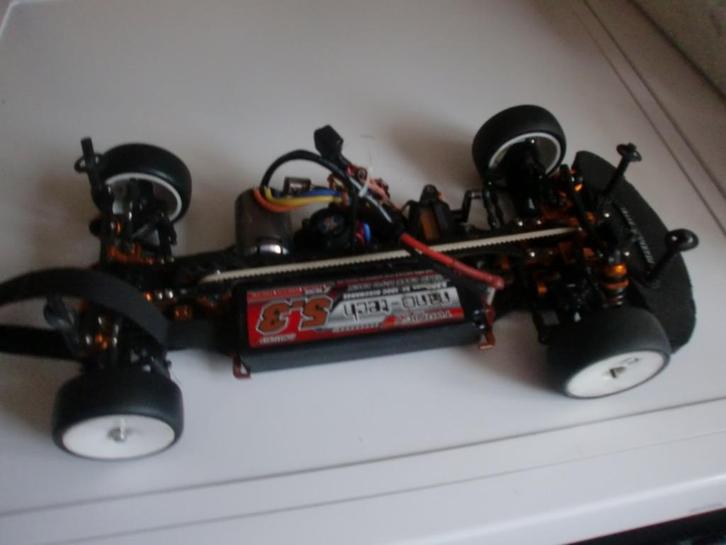 Xray T4 Tourwagen, Hobby en Vrije tijd, Modelbouw | Radiografisch | Auto's, Gebruikt, Auto onroad, Elektro, Schaal 1:10, RTR (Ready to Run)