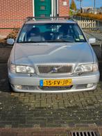 Volvo V70 2.4 140PK 2000 Grijs, Auto's, Volvo, Voorwielaandrijving, 1436 kg, Stationwagon, Particulier