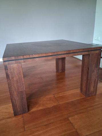 Salontafel 70x70  beschikbaar voor biedingen