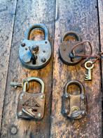 4 oude hansloten slot padlock vinyage antiek, Antiek en Kunst, Curiosa en Brocante, Ophalen of Verzenden