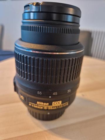 Nikon 18-55mm VR Lens - Zo Goed Als Nieuw + UV Filter beschikbaar voor biedingen