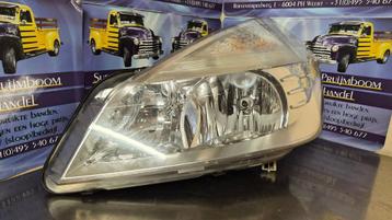 Renault espace. koplamp links. rtnr 8200394702  beschikbaar voor biedingen