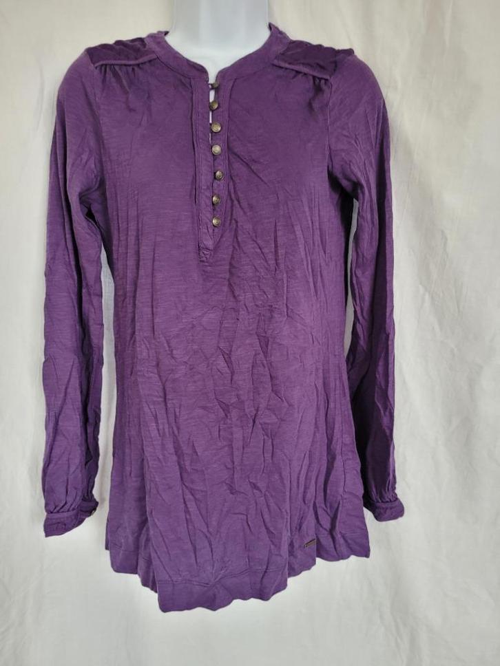 Gaaf paars damesshirt mt M merk Everything, Kleding | Dames, T-shirts, Zo goed als nieuw, Maat 38/40 (M), Paars, Lange mouw, Ophalen of Verzenden