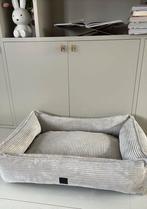 Designed by Lotte ribbed lichtgrijs maat L, Dieren en Toebehoren, Hondenmanden, Ophalen of Verzenden, Nieuw, Overige