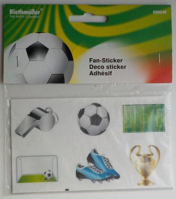 Voetbal stickers - Nieuw in de verpakking beschikbaar voor biedingen