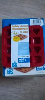 bk easy baking flexibele siliconen chocolade vormen 16 stuks, Ophalen of Verzenden, Nieuw, Bakvorm