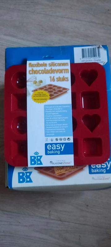 bk easy baking flexibele siliconen chocolade vormen 16 stuks beschikbaar voor biedingen