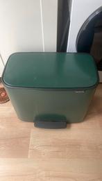 Brabantia Bo pedaalemmer ca34L (11+23) pine green staal, Huis en Inrichting, Woonaccessoires | Prullenbakken, Ophalen, Gebruikt
