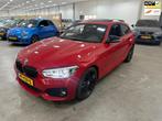 BMW 1-serie 118i High Executive / AUTOMAAT / SCHUIFKANTELDAK, Gebruikt, Euro 6, 1290 kg, 4 stoelen