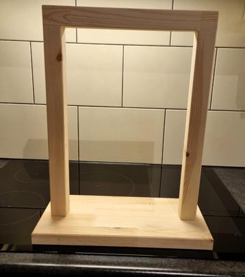 Frame voor bijvoorbeeld een bloemstuk groot beschikbaar voor biedingen