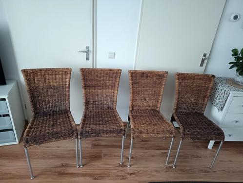 4 Rotan Eetkamerstoelen van Trendhopper, Huis en Inrichting, Stoelen, Gebruikt, Vier, Riet of Rotan, Bruin, Ophalen