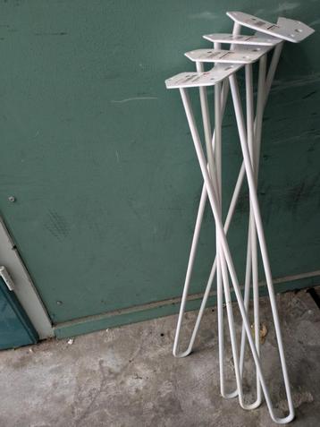 Witte Duraline Tafelpoten – Modern & Stevig (Set van 4) beschikbaar voor biedingen