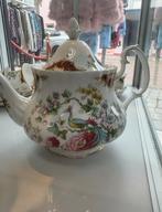 Prachtig royal albert  chatelaine koffie en theeservies, Ophalen