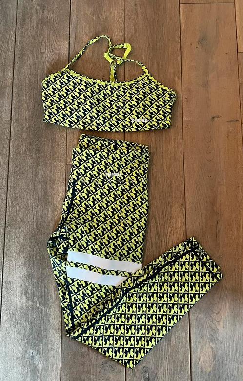 Set Stronger maat small, Kleding | Dames, Sportkleding, Zo goed als nieuw, Maat 36 (S), Zwart, Ophalen of Verzenden