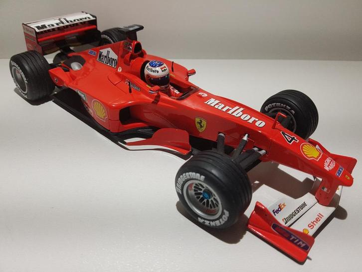 F1 Ferrari F2000 Rubens Barrichello Marlboro Livery 1/18, Hobby en Vrije tijd, Modelauto's | 1:18, Zo goed als nieuw, Auto, Hot Wheels