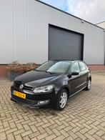Volkswagen Polo 1.2 TSI, Auto's, Voorwielaandrijving, 4 cilinders, Zwart, Origineel Nederlands