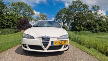 Alfa Romeo 147 Collezione II  LEDER, AC, CLIMA,  CRUISE beschikbaar voor biedingen