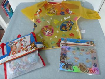 Leuke set Paw Patrol, Schort- Badspeeltjes en fotolijst Nieu beschikbaar voor biedingen