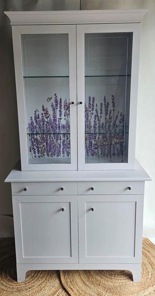Buffetkast lila, opgeknapt en weer als nieuw!, Huis en Inrichting, Kasten | Buffetkasten, Zo goed als nieuw, 25 tot 50 cm, Glas