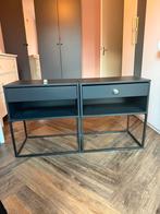 2x ikea vikhammer nachtkastje, Ophalen, Gebruikt, Minder dan 45 cm