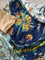 Nieuwe Mucho Gusto Zijden Sjaal, Ophalen of Verzenden, Nieuw, Maat 46/48 (XL) of groter, Sjaal