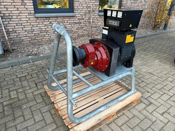 GENERATOR JB4SC Aftak As generatorset 53 kVA Trekker Aggrega, Zakelijke goederen, Machines en Bouw | Aggregaten, Ophalen of Verzenden