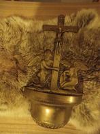 Wijwater bakje met Jezus en engelen., Verzenden