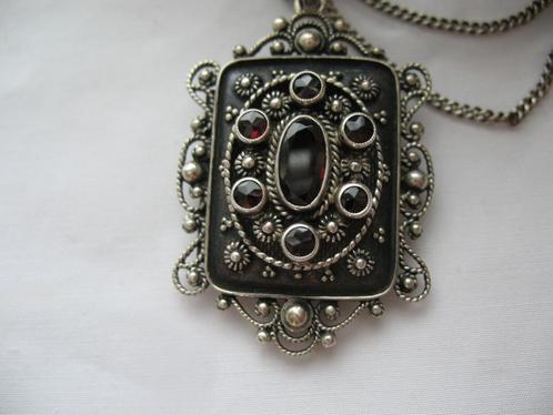 Antiek Zilver Foto Medaillon Facet Geslepen Granaat Zeldzaam, Sieraden, Tassen en Uiterlijk, Antieke sieraden, Hanger, Zilver