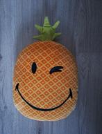 Ananas kussen pluche knuffel Smiley world Nici oranje geel, Ophalen of Verzenden, Zo goed als nieuw, Kleed of Kussen