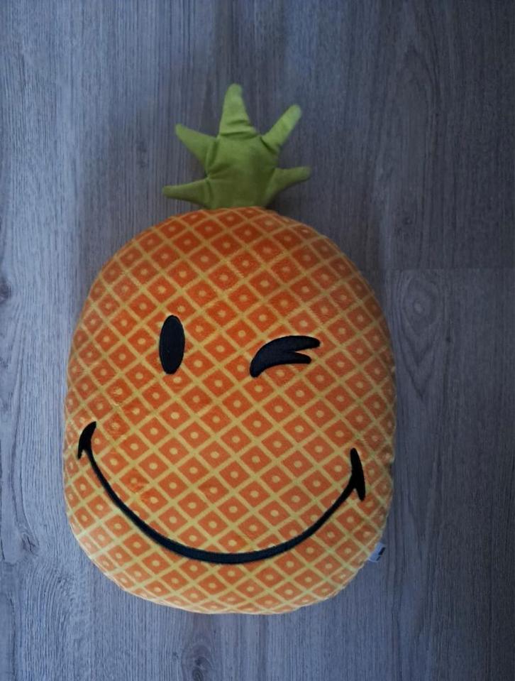 Ananas kussen pluche knuffel Smiley world Nici oranje geel, Kinderen en Baby's, Kinderkamer | Inrichting en Decoratie, Zo goed als nieuw