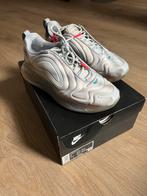 Nike Air Max 720 - Maat 40.5, Ophalen of Verzenden, Zo goed als nieuw, Overige kleuren, Sneakers of Gympen