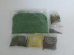 Strooimateriaal voor diorama: div. gras- & steenmateriaal, Ophalen of Verzenden, Zo goed als nieuw, 1:50 of kleiner, Diorama