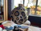 Fred van leer kerstbal, Diversen, Ophalen of Verzenden, Nieuw