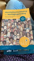 Identiteitsontwikkeling en leerlingbegeleiding, Boeken, Ophalen of Verzenden, Jacob de Wilde; Mariëlle Theunissen; Jos van der Wal