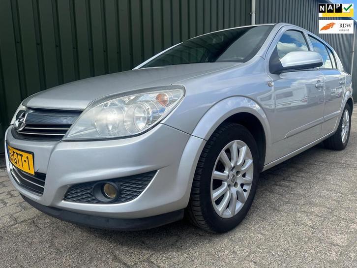 Opel Astra 1.6 Temptation met Nieuwe APK, Auto's, Opel, Bedrijf, Te koop, Astra, Airbags, Airconditioning, Alarm, Boordcomputer