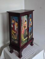 Unieke handbeschilderde houten kast, Ophalen of Verzenden, 25 tot 50 cm