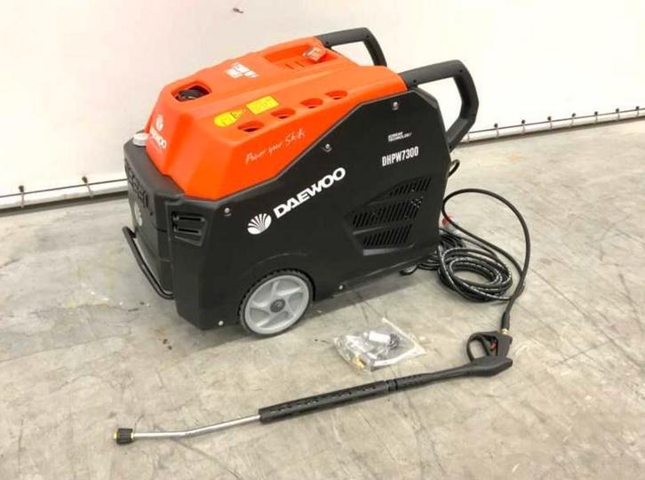Deawoo DHPW7300 HOGEDRUKREINIGER, Tuin en Terras, Hogedrukreinigers, Zo goed als nieuw, Benzine, Ophalen