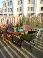 Tuinset, tafel, 2 stoelen en een tuinbank te koop, Ophalen, Gebruikt