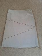 Zandkleurige rok met leren veter, Ophalen of Verzenden, Zo goed als nieuw, Maat 38/40 (M), Boven de knie