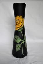 Vintage Vaas Keramiek Bloem 23,5 cm 1960, Antiek en Kunst, Curiosa en Brocante, Ophalen
