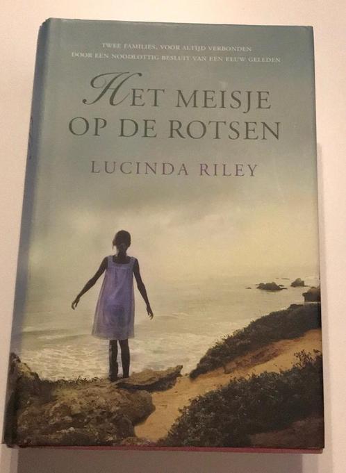 Lucinda Riley, Het meisje op de rotsen, hardcover, Boeken, Literatuur, Zo goed als nieuw, Nederland, Ophalen of Verzenden