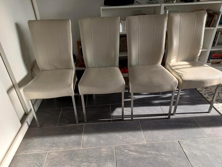 4 Eettafel stoelen Henders en Hazel, leder, creme kleurig., Huis en Inrichting, Stoelen, Zo goed als nieuw, Vier, Leer, Overige kleuren