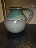 Mobach Aardewerk Schenkkan/Vaas - Groenblauw Glazuur, Gebruikt, Aardewerk of Porselein, Ophalen of Verzenden, Minder dan 50 cm