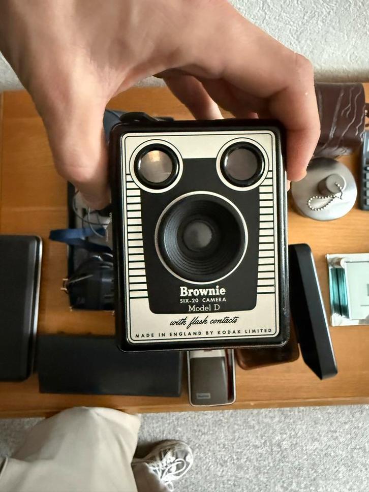 Vintage Kodak Brownie Six-20 Model D Camera, Audio, Tv en Foto, Fotocamera's Analoog, Gebruikt, Compact, Kodak, Ophalen of Verzenden