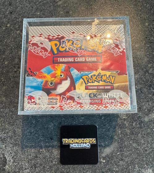 Pokemon Black White Emerging Powers Booster Box, Hobby en Vrije tijd, Verzamelkaartspellen | Pokémon, Nieuw, Ophalen of Verzenden