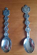 2 grote lepels, Ophalen of Verzenden, Zo goed als nieuw