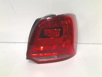 ACHTERLICHT RECHTS Volkswagen Polo V (6R) (01-2009/10-2017) beschikbaar voor biedingen