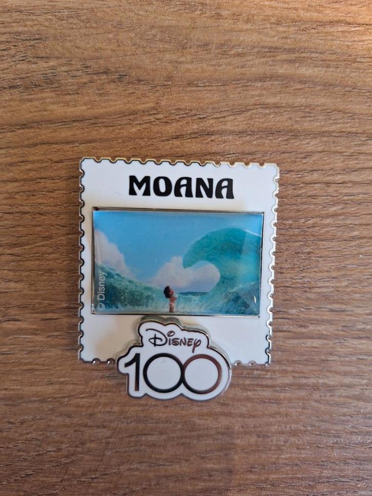 Disney Moana 100jr Magnetische Badge, Verzamelen, Disney, Zo goed als nieuw, Overige typen, Overige figuren, Ophalen of Verzenden